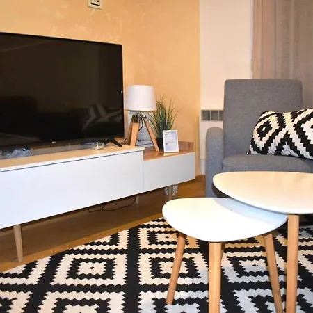 Kalina Apartment *